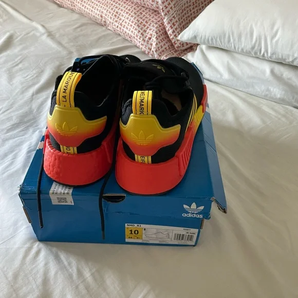 For men size 10 NWT